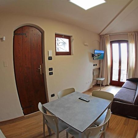 Smeraldo Dip Villa Canneto Sirmione Exterior foto